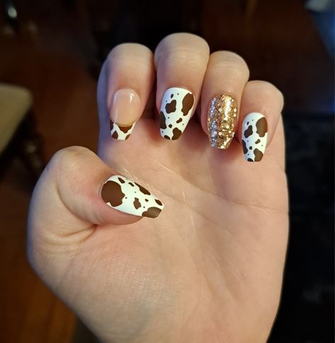 Moo cow nails 💅 🐄 Nails With French Tip, Cow Print Nails, Gold French Tip, Cute Nail Colors, Moo Cow, Cow Nails, Print Nails, New Nails, Acrylic Nail Art