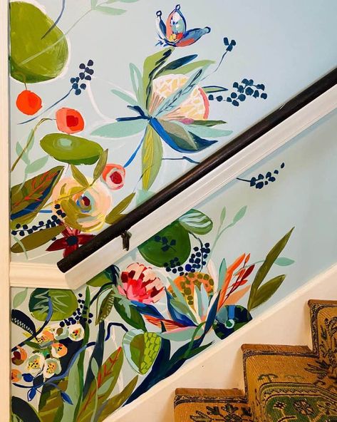 Stair Murals Wall Art, Hallway Mural Ideas Diy, Interior Wall Mural Ideas, Entryway Mural Ideas, Stairway Mural Ideas, Kitchen Murals Accent Walls, Staircase Mural Wall, Wall Mural Ideas Creative, Hallway Wall Painting Ideas