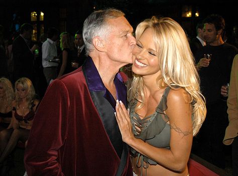 hugh-hefner-pamela-anderson Playboy Mansion Party, Mansion Party, Playboy Mansion, Holly Madison, Pam And Tommy, Skin Burns, Metallica T Shirt, Funny Feeling, Hugh Hefner