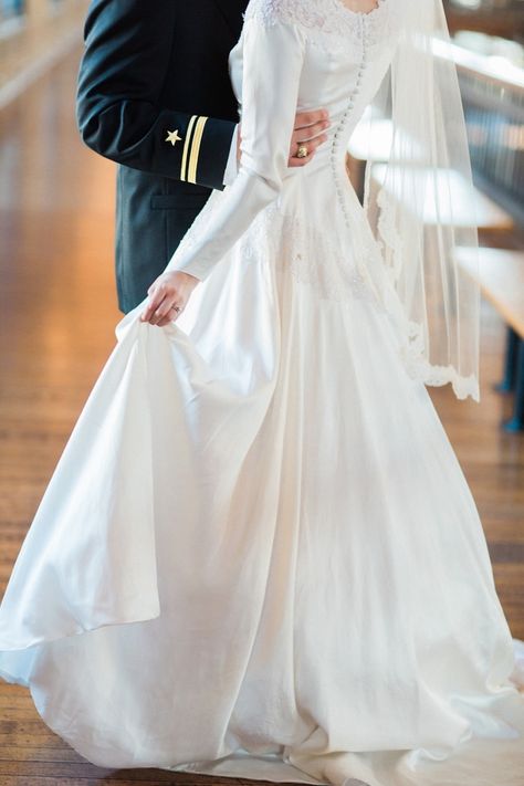 I love this picture; it's beautiful. And so is her dress! US Naval Academy wedding | Abby Grace Photography Us Navy Wedding, Naval Wedding, Naval Academy Wedding, Marina Wedding, Us Naval Academy, Army Wedding, Italian Wedding Venues, Annapolis Wedding, Knot Tying