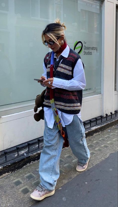 Grandpa Aesthetic, Grandpa Fashion, One Aesthetic, Eclectic Outfits, Grandpa Style, Gather Round, Tropical Dress, Vintage T Shirts, Eclectic Fashion