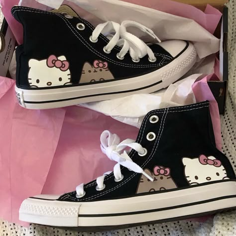 Women’s Size Brand New In The Box Never Worn Price Firm- But I Can Sell On Mercar For Cheaper, Just Ask Christmas Things To Sell, Hello Kitty Scene, Pretty Converse, Hello Kitty Converse, Hello Kitty Merch, Cute Shoes For School, Cute Converse Shoes, Shoes Y2k, Images Hello Kitty