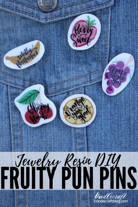 Resin Pins Diy, How To Make Enamel Pins, Resin Pins, Enamel Pins Diy, Resin Business, Fruit Puns, Shrink Plastic Jewelry, Diy Jewelry Display, Diy Resin Projects