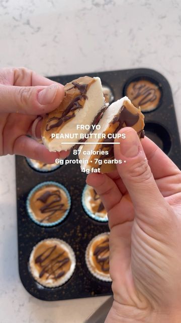 Desserts That Use Greek Yogurt, Frozen Greek Yogurt Cups, Chocolate Pb Frozen Yogurt Cups, Stuff To Make With Greek Yogurt, What To Do With Vanilla Yogurt, Sugar Free Frozen Yogurt Chips, Greek Yogurt Cups, Protein Yogurt Cups, Frozen Yogurt Peanut Butter Cups