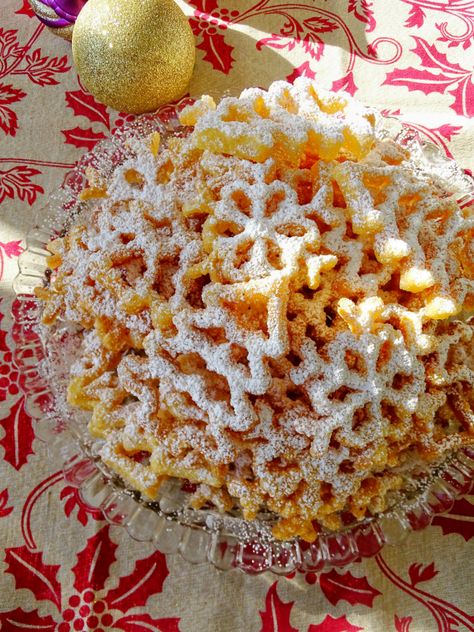 Rosette Christmas Cookies - Proud Italian Cook Fried Cookies Italian, Rosetta Cookies Recipes For, Rosette Cookies Recipe, Rosettes Recipe, Easiest Christmas Cookies, Rosettes Cookie Recipe, Rosette Recipe, Fried Cookies, Italian Christmas Desserts