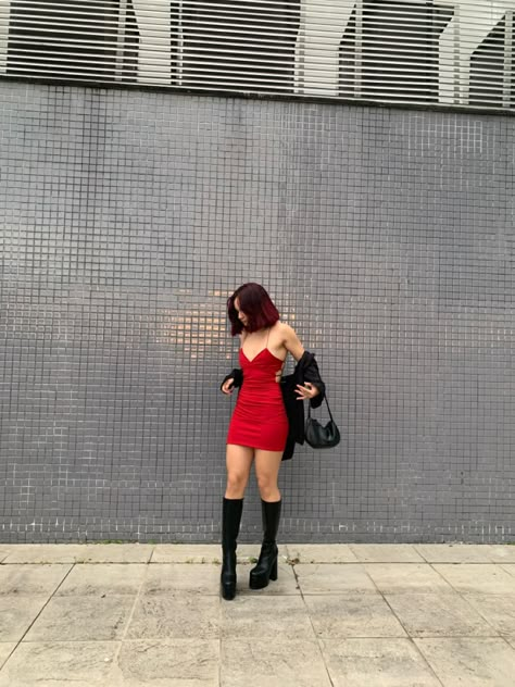 Grunge Bodycon Dress, Black Skirt Valentines Outfit, Red Dress Black Boots, Red Party Outfit, Black Club Outfit, Short Red Dress Outfit, Clubbing Fits, Outfit With Black Boots, Timeless Fits