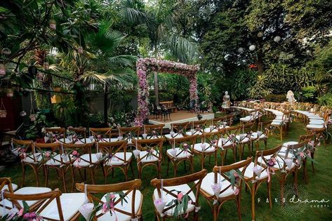 Guest Seating Ideas, Small Wedding Decor, Quick Wedding, Bridal Trousseau, Delhi Wedding, Celebrity Stylist, Seating Ideas, Wedding Design Decoration, Wedding Guest List