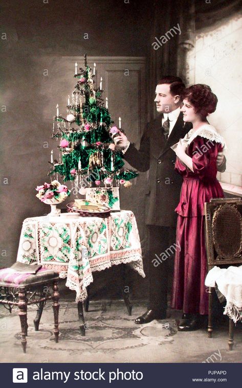 History Of Christmas, Fashion 1910, Ghost Of Christmas Past, Photo Stock Images, Christmas Material, Christmas Tree Design, Christmas Couple, Christmas Past, Winter Solstice