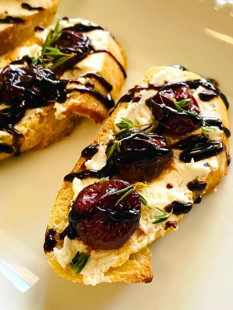 Roasted Grape Goat Cheese Crostini - Cooks Well With Others Pioneer Woman Roast, Roasted Grapes, Cheese Crostini, Goat Cheese Stuffed Chicken, Season Recipes, Holiday Party Appetizers, Goat Cheese Crostini, Fancy Appetizers, Cheese Stuffed Chicken