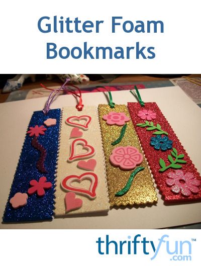 Glittery sheet craft foam is a good choice for making decorative bookmarks. Vary them up with the accents you add. This is a guide about glitter foam bookmarks. Things To Do With Foam Sheets, Crafts Using Foam Sheets, Crafts With Glitter Paper, Craft With Foam Sheets, Crafts With Foam Sheets, Foam Bookmarks, Glitter Foam Sheet Crafts Diy, Foam Crafts For Kids, Foam Art Projects