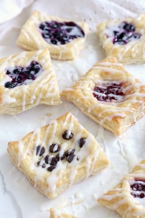 Puff Pastry Cream Cheese Danishes | Chocolate with Grace | Bloglovin’ Spring Pastry Recipes, Puff Pastry Recipes Dessert Easy, Quick Puff Pastry Dessert, Puff Pastry Recipes Sweet, Puff Pastry Cream, Cream Cheese Danishes, Puff Pastry Dessert, Coffee Pastries, Puff Pastry Bites