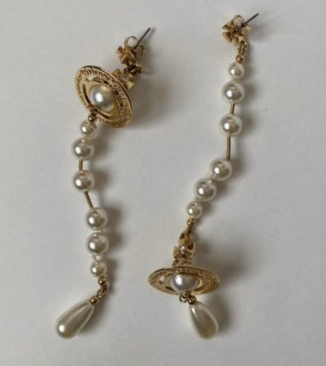 Vivi Westwood Earrings, Vivien Westwood Earrings Gold, Vivienne Westwood Henriette Earrings, Westwood Earrings, Vivienne Westwood Pearl Drop Earrings, Earrings Inspo Aesthetic, Vivienne Westwood Earrings Aesthetic, Earrings Vivienne Westwood, Archive Jewelry