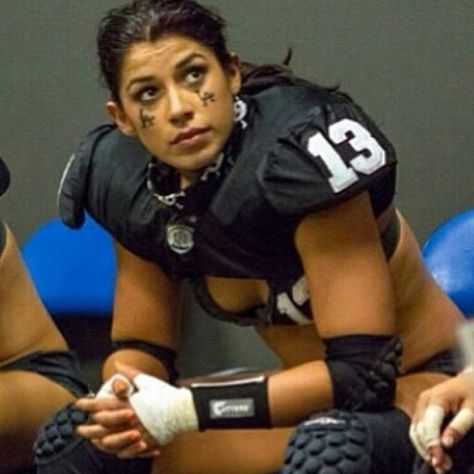 Monique Gaxiola Sept 5, 2014 becomes first LegendsFootballLeague HallofFamer 3 LFLUS Titles 1 LFLAU Title #nojokefootball #legend #sportswomen #yesallwomen Ladies Football League, Lfl Players, Lingerie Football, American Football League, Football American, Legends Football, Wife Life, Womens Football, Female Athletes