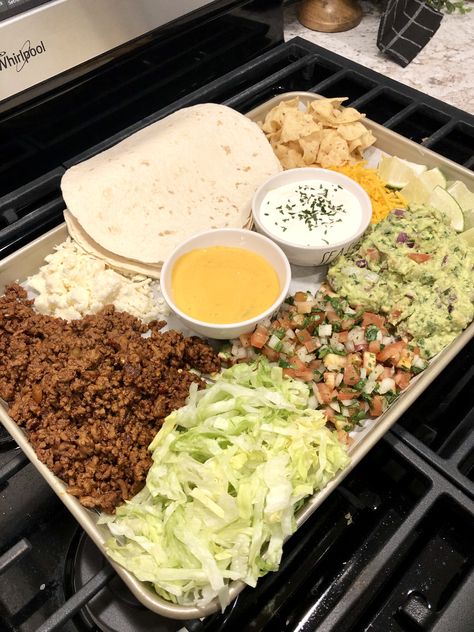 Taco Bar At Home, Taco Tray Ideas, Taco Sauces, Taco Bar Catering, Family Fun Dinner, Taco Tray, Party Food Bars, Bar At Home, Fun Dinner