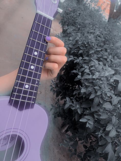 Purple Guitar Aesthetic, Guitar Aesthetic Acoustic, Purple Guitar, Immaculate Vibes, Guitar Aesthetic, Colors Black And White, Guitar Acoustic, Acoustic Guitar, Electric Guitar