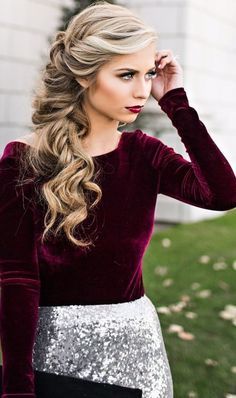 Mehndi Hair, Easy Formal Hairstyles, Winter Wedding Hair, Simple Hairstyle, Long Hairdos, Loose Braids, Side Hairstyles, Christmas Hairstyles, Holiday Hairstyles