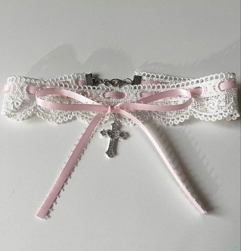 Y2k Girly Fashion, Cute Pink Jewelry, Coquette Accesorios, Coquette Accessory, Coquette Crafts, Pixie Fashion, Coquette Accessories, Feminine Y2k, Coquette Jewelry