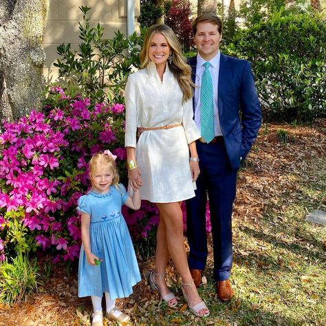 <em>Southern Charm</em>’s Cameran Eubanks Shares Her Cooking Journey as a Mom: ‘My Family Never Really Ate Together’ Cameron Southern Charm, Cameron Eubanks, Southern Charm Cast, Southern Preppy Outfits, Preppy Family, Cameran Eubanks, Preppy Mom, Southern Style Outfits, How To Make Hamburgers