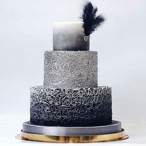 25 Anniversary Cake, Artist Cake, Silver Wedding Cake, Wedding Cake Tops, Black Wedding Cakes, Silver Cake, Classic Cake, Just Cakes, Wedding Cake Inspiration