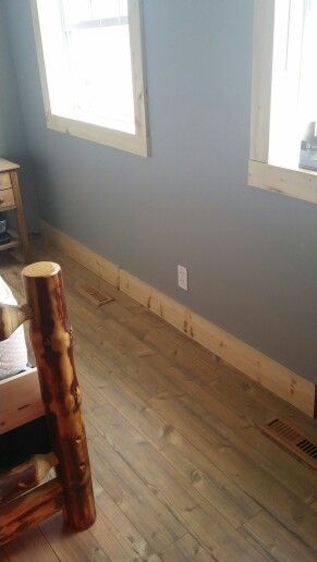 Natural pine baseboards and trim.                                                                                                                                                                                 More Knotty Pine Baseboards And Trim, Natural Baseboards Wood Trim, Natural Pine Trim, Raw Wood Trim Interior, Pine Trim And Baseboards, Cedar Baseboards, Raw Wood Trim, Pine Baseboards And Trim, Natural Wood Baseboards