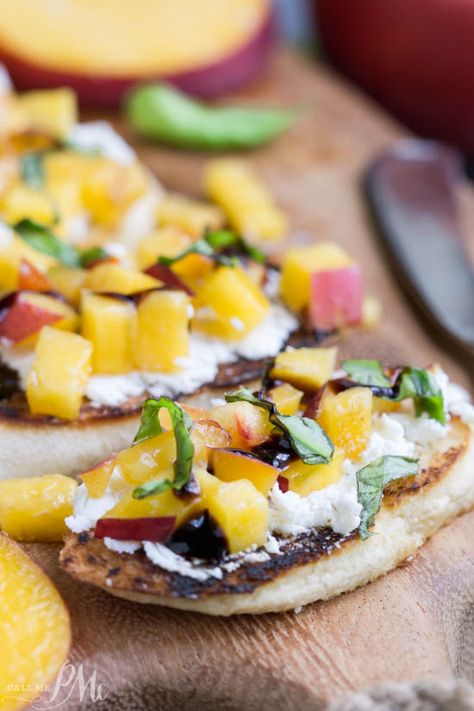 appetizer recipe. Sweet, Savory, Tangy, Crisp, and Creamy perfectly describes Grilled Peach Bruschetta. Slices of crusty, toasted baguette are topped with goat cheese, peaches, basil, and a drizzle of balsamic glaze. Peach Bruschetta, Bruschetta Bites, Mozzarella Appetizers, Toasted Baguette, Creamy Feta, Grilled Bread, Bruschetta Recipe, Bread Sweet, French Baguette