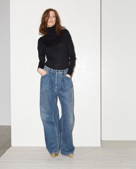 Baggie Jeans Outfit, Baggy Jeans Outfits, Baggy Boyfriend Jeans, Folding Jeans, Boyfriend Jeans Outfit, Baggy Jeans Outfit, Jeans Street Style, Jeans Outfit Women, Jeans Outfits