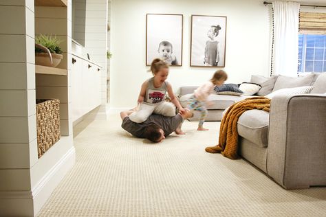 How our Wall-to-Wall Carpet looks Over A Year Later. - Chris Loves Julia Wall To Wall Carpet, Flower Carpet, Basement Carpet, Hallway Carpet Runners, Carpet Trends, Cheap Carpet Runners, White Carpet, Carpet Looks, Carpet Installation