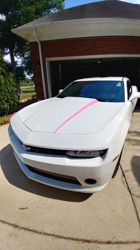 White And Pink Camaro, Pink Camaro Zl1, White And Pink Car, Pink Hellcat, White Camaro, Pink Camaro, Pink Car Accessories, Pimped Out Cars, Lux Cars