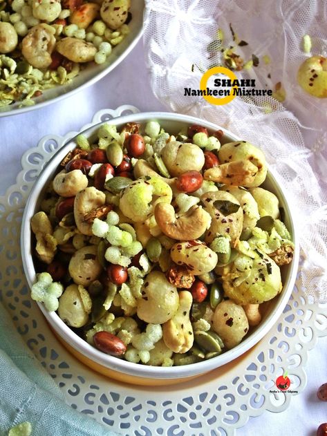 Indian Snacks Vegetarian, Snacks Vegetarian, Walnut Sauce, Healthy Munchies, Upma Recipe, Diwali Ideas, Nacho Chips, Savoury Snacks, Chaat Recipe