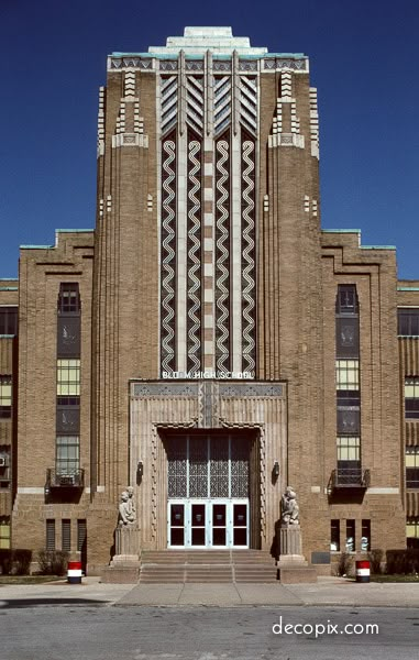 Art Deco Exterior, Arte Art Deco, Architecture Gallery, Chicago Heights, Streamline Moderne, Deco Architecture, Art Deco Buildings, Chicago Architecture, Art Deco Home