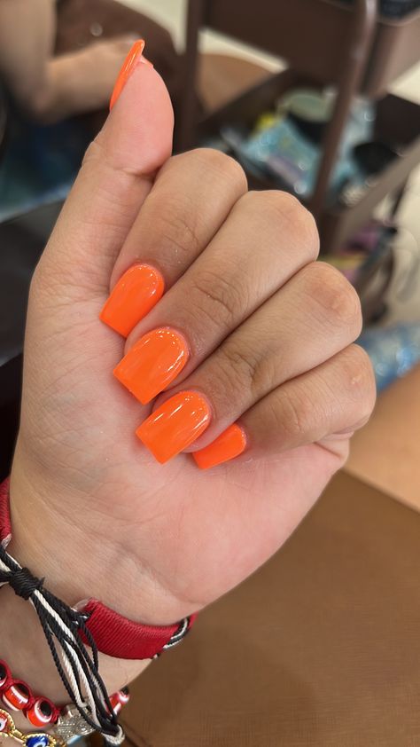 Orange Nails Acrylic Square, Light Orange Acrylics, Short Square Nails One Color, All Orange Nails, Solid Color Nail Ideas Summer, Short Acrylic Nails Summer Colors, Short Neon Orange Nails, Orange Short Nails Ideas, Orange Square Acrylic Nails