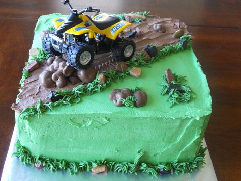 quad cake Quad Themed Birthday Party, Quad Birthday Cake, Atv Cake Ideas, Quad Birthday Party, Quad Bike Cake, Atv Cake, 4 Wheeler Cake, Racing Cake, Bike Birthday Parties