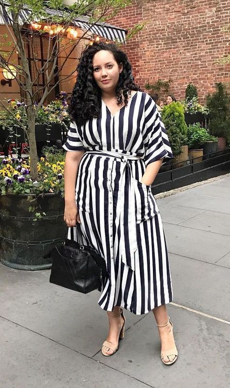 Pinterest Plus Size Summer Dresses, Plus Size Summer Outfits, Maxi Dress Outfit, Outfit Trends, Christina Hendricks, Moda Plus, Summer Dress Outfits, Stylish Plus, Plus Size Summer