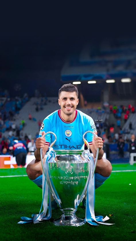 Rodri Champions League, Rodri Wallpaper Man City, Man City Players Wallpaper, Rodri Wallpaper, Rodri Man City, Rodri Manchester City, Man City Players, Man City Wallpaper, Manchester City Jersey