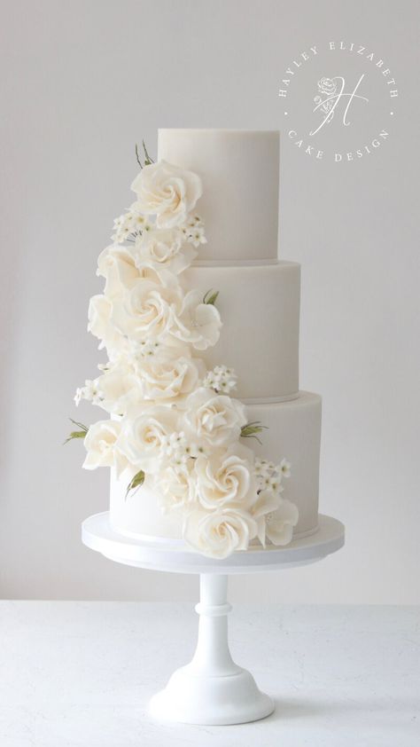 Luxury wedding cakes & dessert tables in Hampshire & beyond Bridal Dessert Table, Dessert Tables Wedding, Luxury Wedding Cake Design, Classy Wedding Cakes, Wedding Sweet Table, Orchid Cake, Wedding Cake Dessert Table, Wedding Cake Options, Sweet Table Wedding