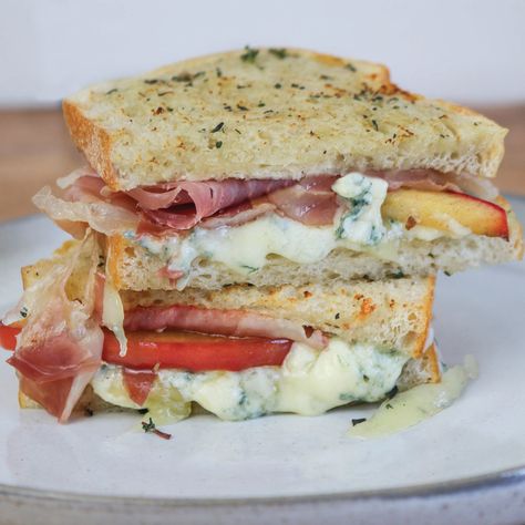 Sauteed Apple, Prosciutto and Original Blue Grilled Cheese Bleu Cheese, Apples And Cheese, Grilled Sandwich, Artisan Cheese, Delicious Sandwiches, Cheese Sandwiches, British Food, Slice Of Bread, How To Make Cheese