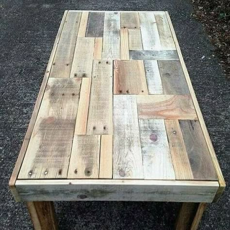 Woodworking Coffee Table, Diy Wood Pallet Projects, Large Workshop, Wooden Pallet Furniture, Reclaimed Wood Coffee Table, Reclaimed Wood Projects, Diy Wooden Projects, Wooden Pallet Projects, Wood Shop Projects