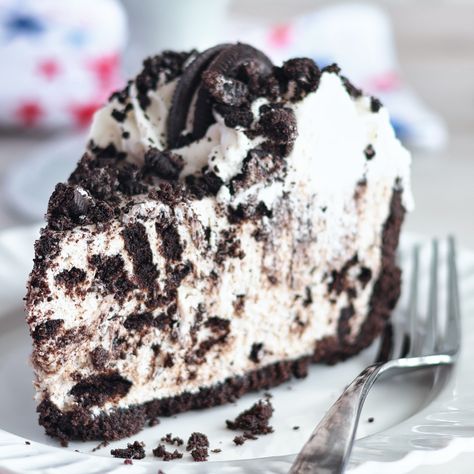 Gluten Free Oreo Cheesecake (No Bake!) Gluten Free Oreo Cheesecake, Cookies And Cream Pie, No Bake Oreo Pie, Gluten Free Cheesecake Recipes, Baked Oreo Cheesecake Recipe, Baking Recipes Pie, Oreo Pie, No Bake Oreo Cheesecake, Cookies And Cream Cheesecake