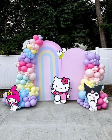 Kuromi Centerpieces, Hello Kitty Backdrop, Hello Kitty Centerpieces, Sanrio Birthday, Hello Kitty Baby Shower, Hello Kitty Birthday Party, Hello Kitty Baby, Kitty Party, Hello Kitty Party