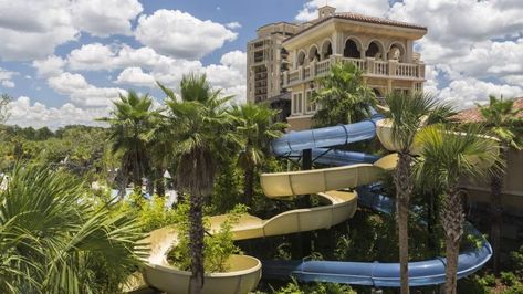 What You NEED to Know About Disney's Magical Express Replacement - AllEars.Net Family Resorts In Florida, Best Family Resorts, Disney World Hotels, Four Seasons Resort, Florida Resorts, Florida Hotels, Orlando Resorts, Walt Disney World Vacations, Hotel Pool