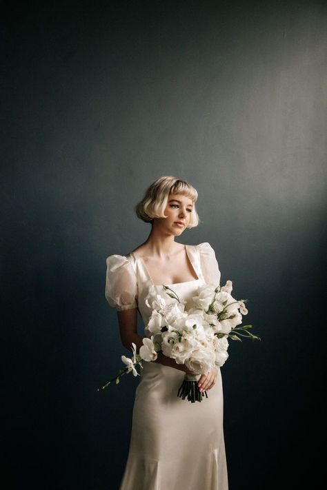 Vintage Studio Photography, Studio Bride Photography, Bridal Studio Portraits, Vintage Wedding Portraits, Vintage Bridal Portraits, Bridal Studio Shoot, Studio Bridal Shoot, Bridal Studio Photoshoot, Wedding Studio Photoshoot