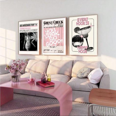 Apartment Decorating Pink, Baddie Room Decor, Baddie Room Ideas, Pink Apartment Decor, College Living Rooms, Pink Apartment, Baddie Room, Aesthetic Baddie, College Apartment Living Room