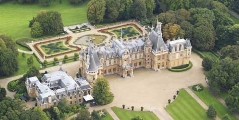 Aerial view of Waddesdon Manor. ©National Trust, Waddesdon Manor Rothschild House, Waddesdon Manor, Princess Life, Trajes Kylie Jenner, English Manor Houses, English Manor, Castle House, Modern Mansion, Beautiful Castles