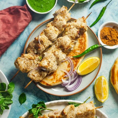 Chicken Malai Tikka Recipe Malai Tikka Recipe, Chicken Malai Tikka, Malai Tikka, Chicken Malai, Malai Chicken, Yogurt Marinated Chicken, Chicken Kebab, Tikka Recipe, Marinating Chicken Breast