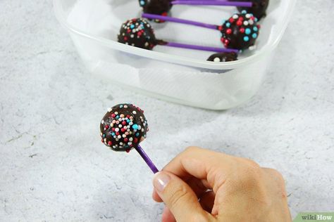 How To Store Cake Pops, Cake Pop Recipe Easy, Cake Ball Recipes, Nursing Cake, Cake Pop Recipe, Pop Cans, Cake Balls, How To Store, Cake Decor