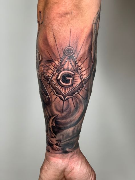 Masonic Sleeve Tattoos For Guys, Free Mason Tattoo, Mason Tattoo, Freemason Tattoo, Masons Masonry, Masonic Tattoos, Square Tattoo, Freemason Symbol, Free Mason