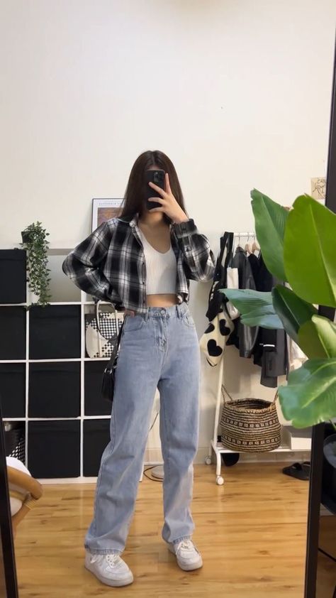 Western Wear Outfits, Casual College Outfits, Korean Casual Outfits, Everyday Fashion Outfits, Casual Day Outfits, Quick Outfits, Pitch Perfect, Easy Trendy Outfits, Causual Outfits