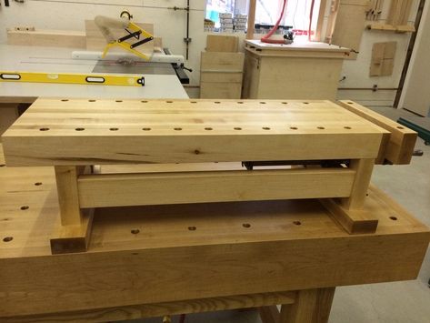 Detail Workbench for my Workbench | LumberJocks Woodworking Forum Mini Workbench, Workbench Garage, Small Workbench, Workbench Top, Portable Workbench, Jet Woodworking Tools, Workbench Designs, Plywood Projects, Workbench Plans Diy