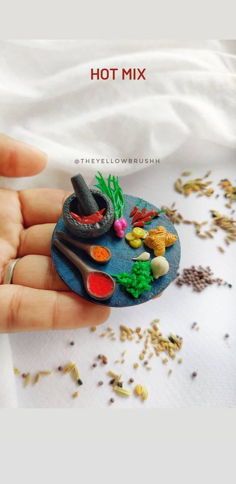 Quick and Easy DIY Clay Fridge Magnets for Your Home Clay Fridge Magnets, Mix Spices, Mini Arts, Miniature Fridge, Clay Fridge, Coconut Shell Crafts, Clay Model, Indian Wall Art, Fairy House Crafts