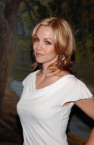 Jennie Garth, Beverly Hills 90210, Amanda Bynes, Bob Hairstyles For Fine Hair, The Oscars, Bloopers, Profile Photo, Fine Hair, Celebrities Female